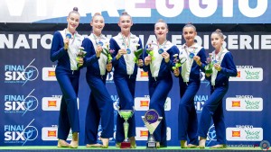 final6 f podio sfe08428 copia simone ferraro ph copia